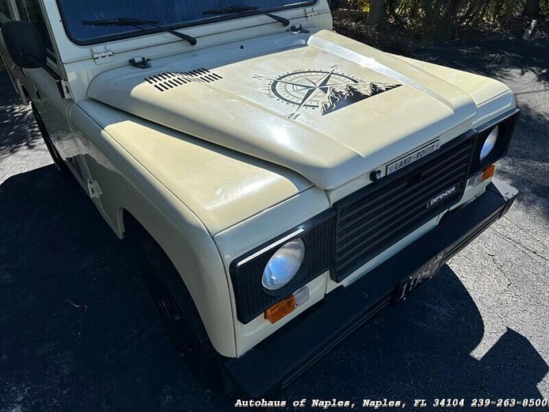 1987 Land Rover Defender 90 - Photo 5 - Naples, FL 34104