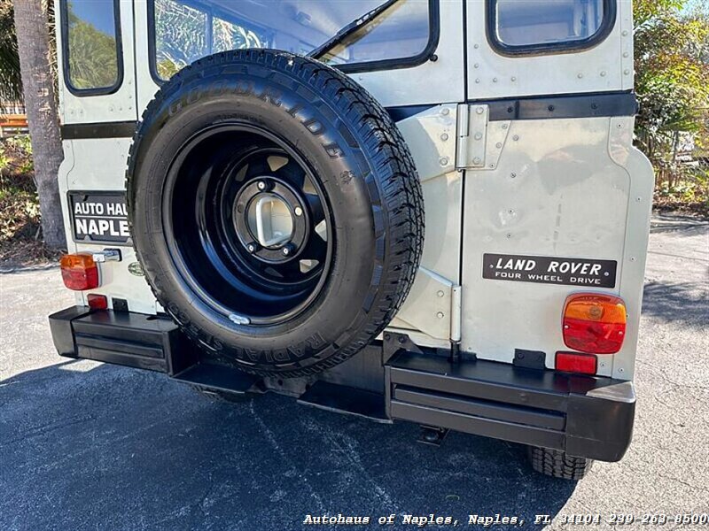 1987 Land Rover Defender 90 - Photo 14 - Naples, FL 34104