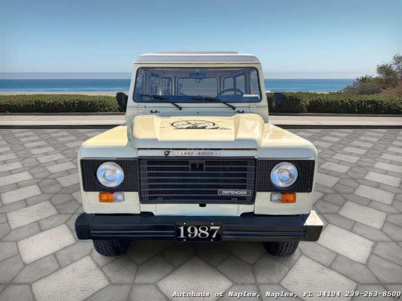 1987 Land Rover Defender 90  