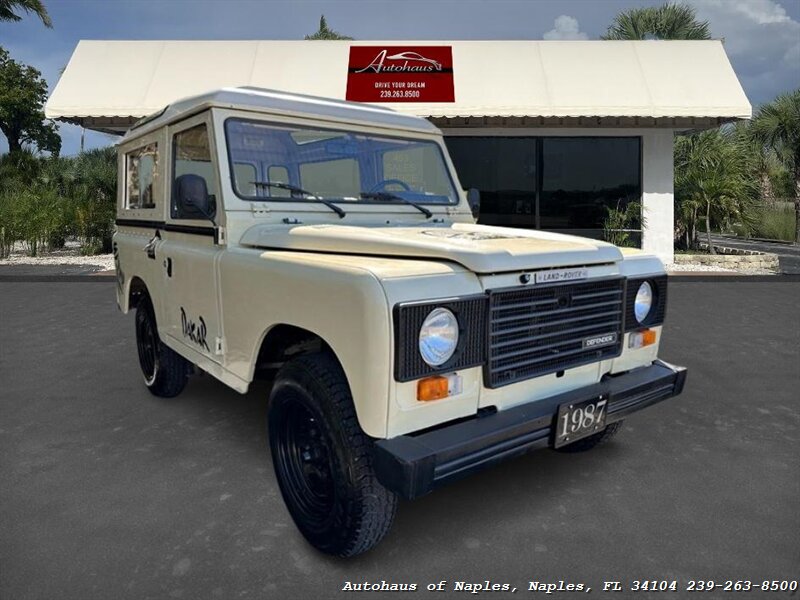 1987 Land Rover Defender 90 - Photo 1 - Naples, FL 34104
