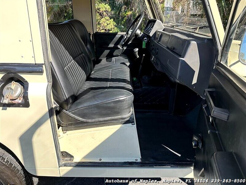 1987 Land Rover Defender 90 - Photo 29 - Naples, FL 34104