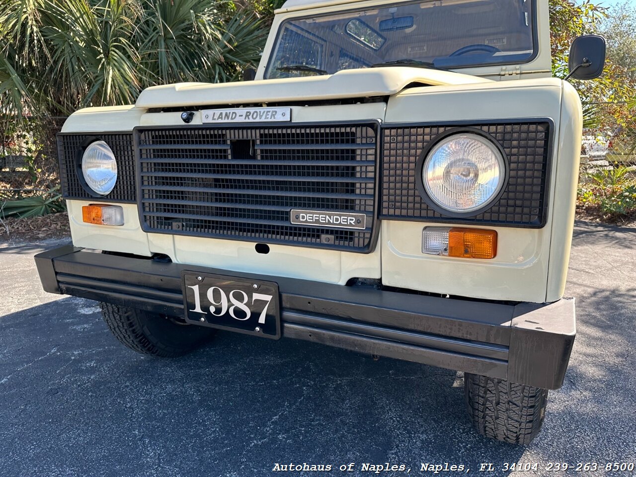 1987 Land Rover Defender 90   - Photo 7 - Naples, FL 34104