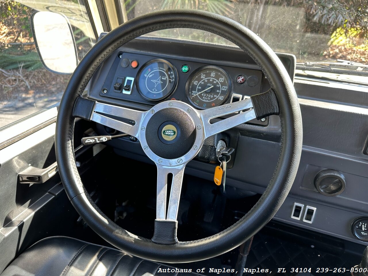 1987 Land Rover Defender 90   - Photo 31 - Naples, FL 34104