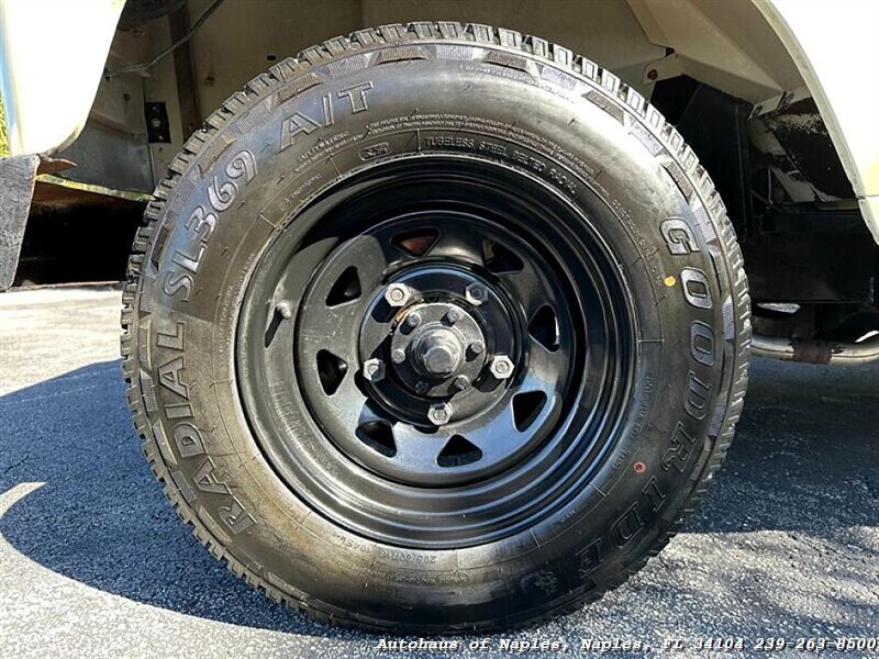 1987 Land Rover Defender 90 - Photo 8 - Naples, FL 34104