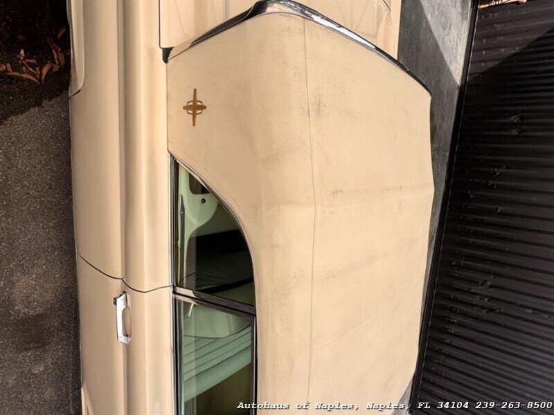 1959 Lincoln Continental   - Photo 30 - Naples, FL 34104