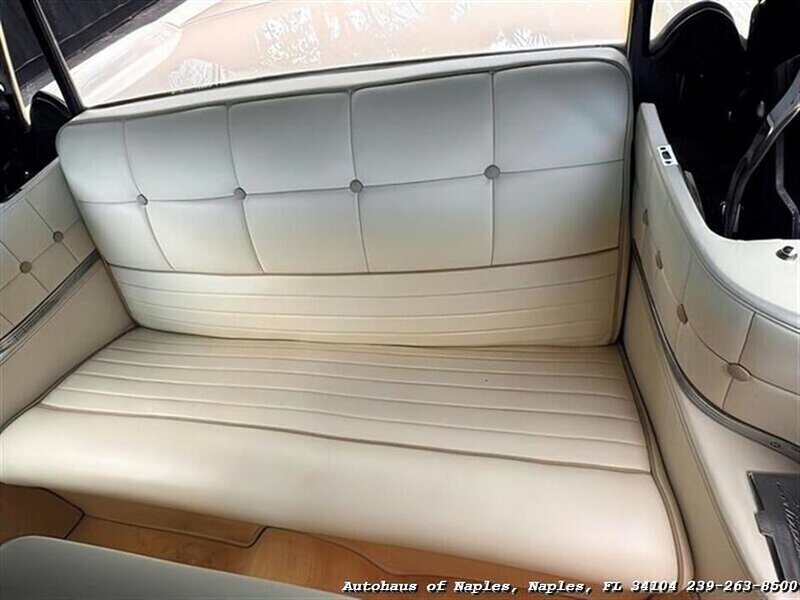 1959 Lincoln Continental   - Photo 74 - Naples, FL 34104