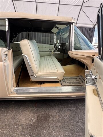 1959 Lincoln Continental   - Photo 16 - Naples, FL 34104