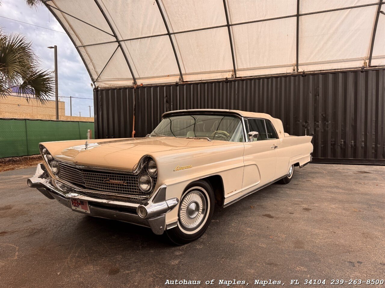 1959 Lincoln Continental   - Photo 2 - Naples, FL 34104
