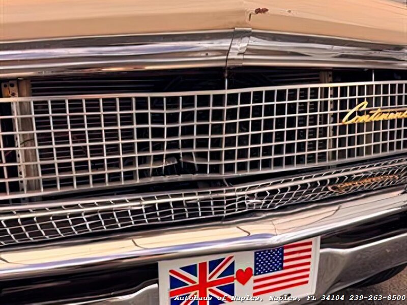 1959 Lincoln Continental   - Photo 65 - Naples, FL 34104