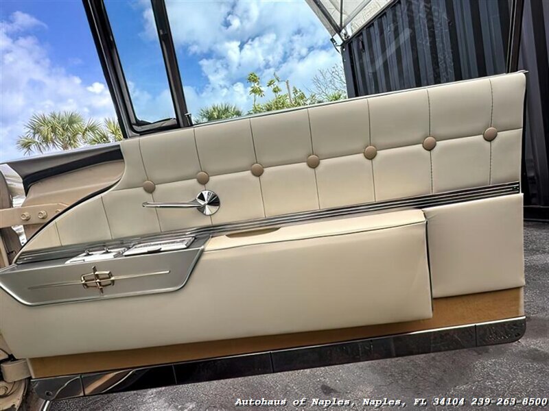 1959 Lincoln Continental   - Photo 77 - Naples, FL 34104