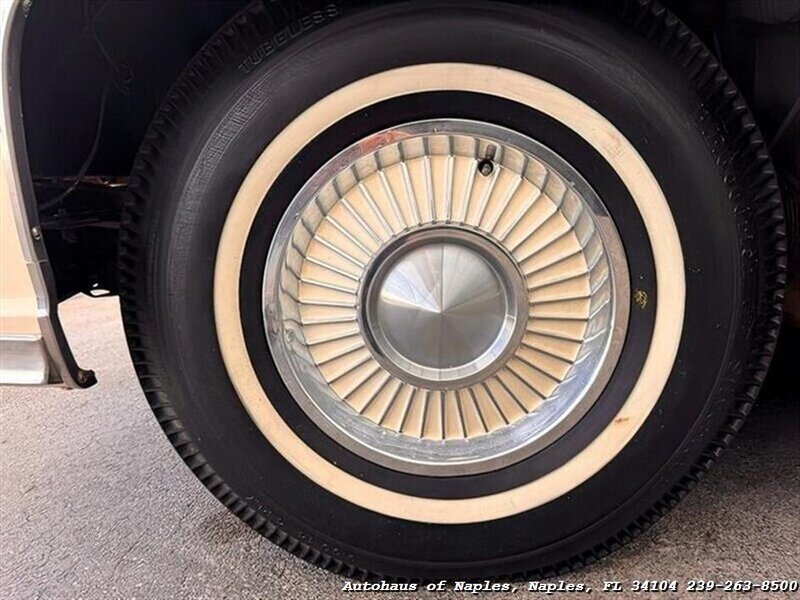 1959 Lincoln Continental   - Photo 7 - Naples, FL 34104