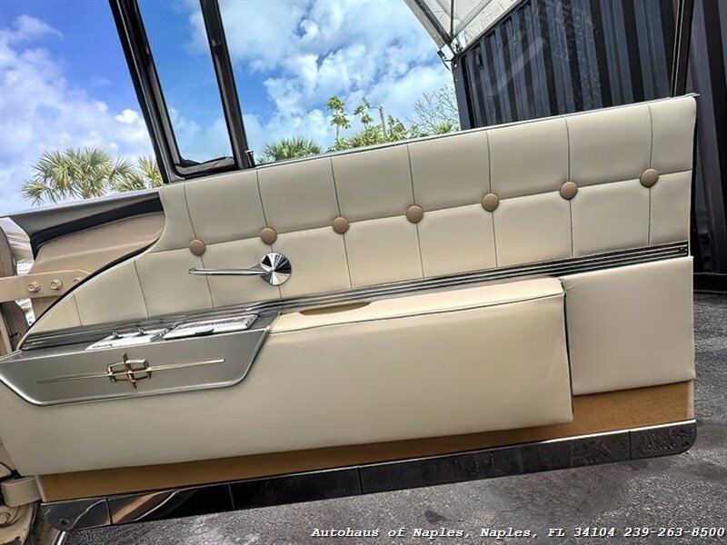 1959 Lincoln Continental   - Photo 16 - Naples, FL 34104