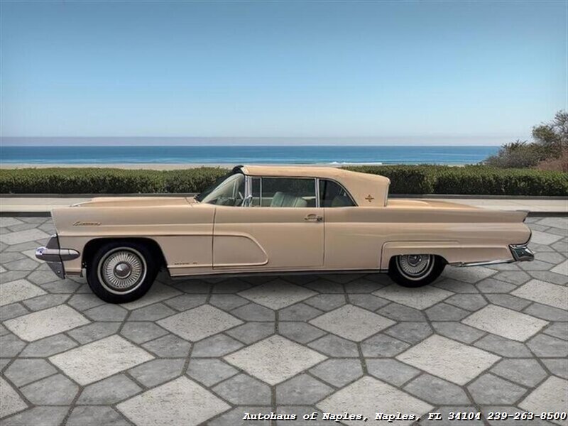 1959 Lincoln Continental   - Photo 1 - Naples, FL 34104