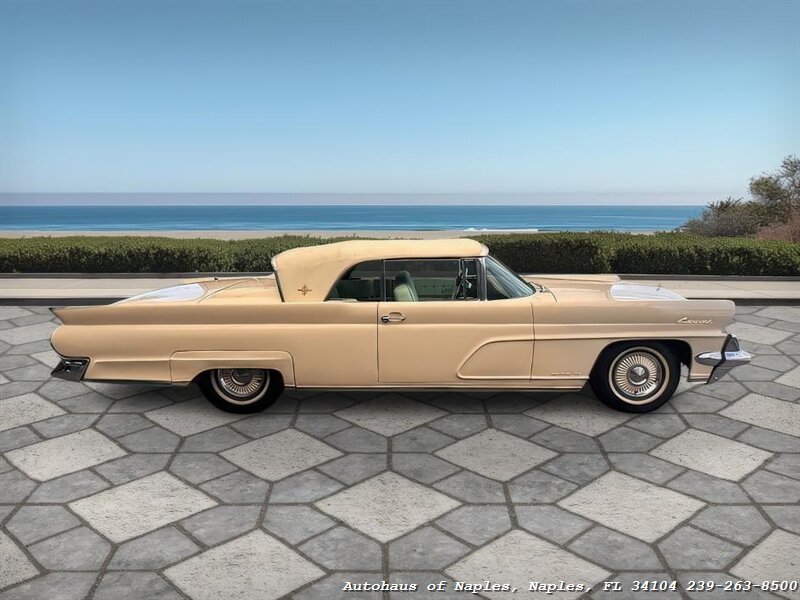 1959 Lincoln Continental   - Photo 2 - Naples, FL 34104