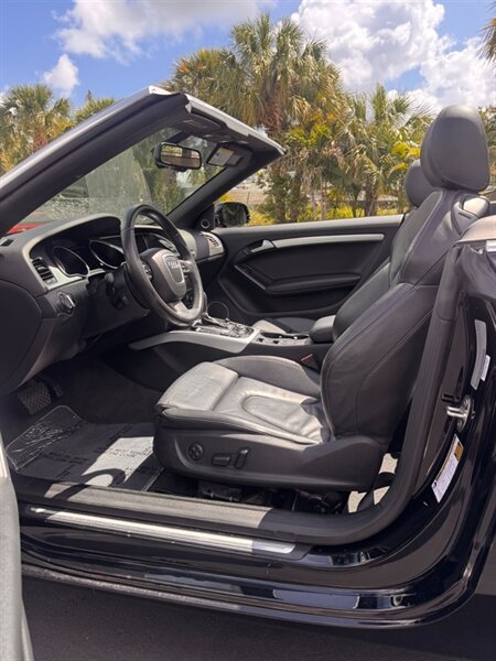 2011 Audi A5 2.0T quattro Premium Plus - Photo 11 - Naples, FL 34104