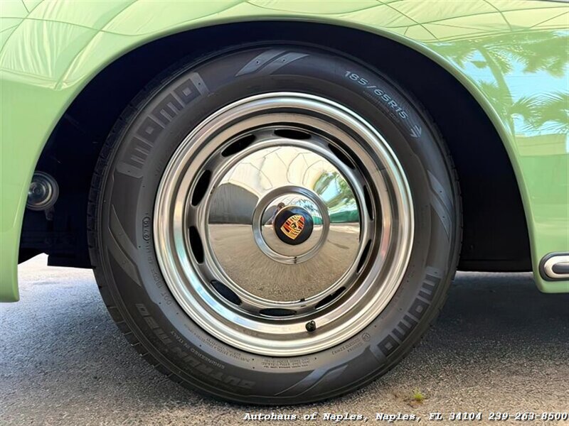 1966 Porsche 356 Speedster Replica   - Photo 41 - Naples, FL 34104