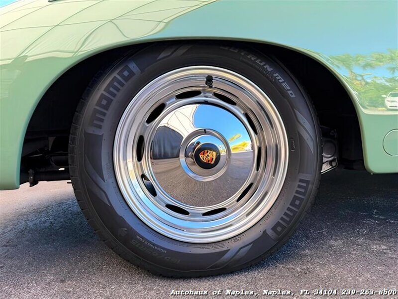 1966 Porsche 356 Speedster Replica   - Photo 39 - Naples, FL 34104
