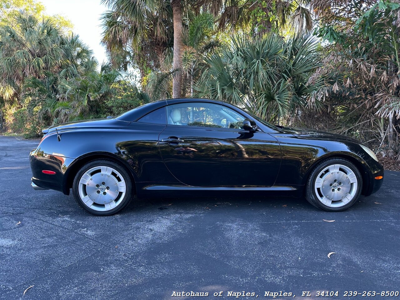 2002 Lexus SC 430   - Photo 10 - Naples, FL 34104