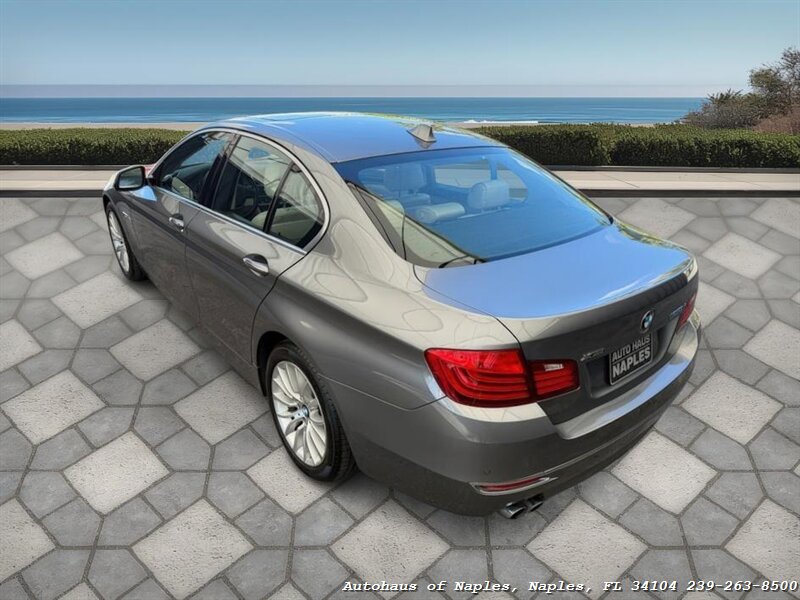 2014 BMW 528i xDrive   - Photo 10 - Naples, FL 34104