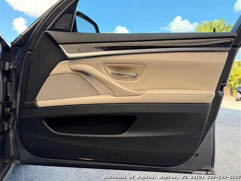 2014 BMW 528i xDrive   - Photo 33 - Naples, FL 34104