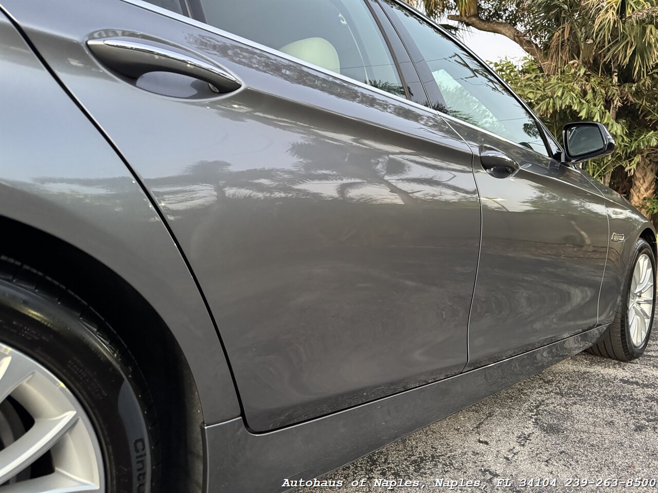 2014 BMW 5 Series 528i xDrive   - Photo 39 - Naples, FL 34104