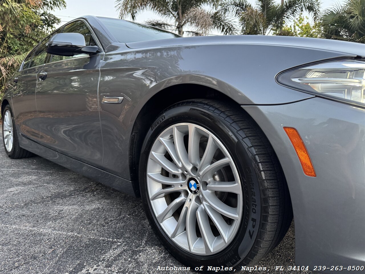 2014 BMW 5 Series 528i xDrive   - Photo 11 - Naples, FL 34104
