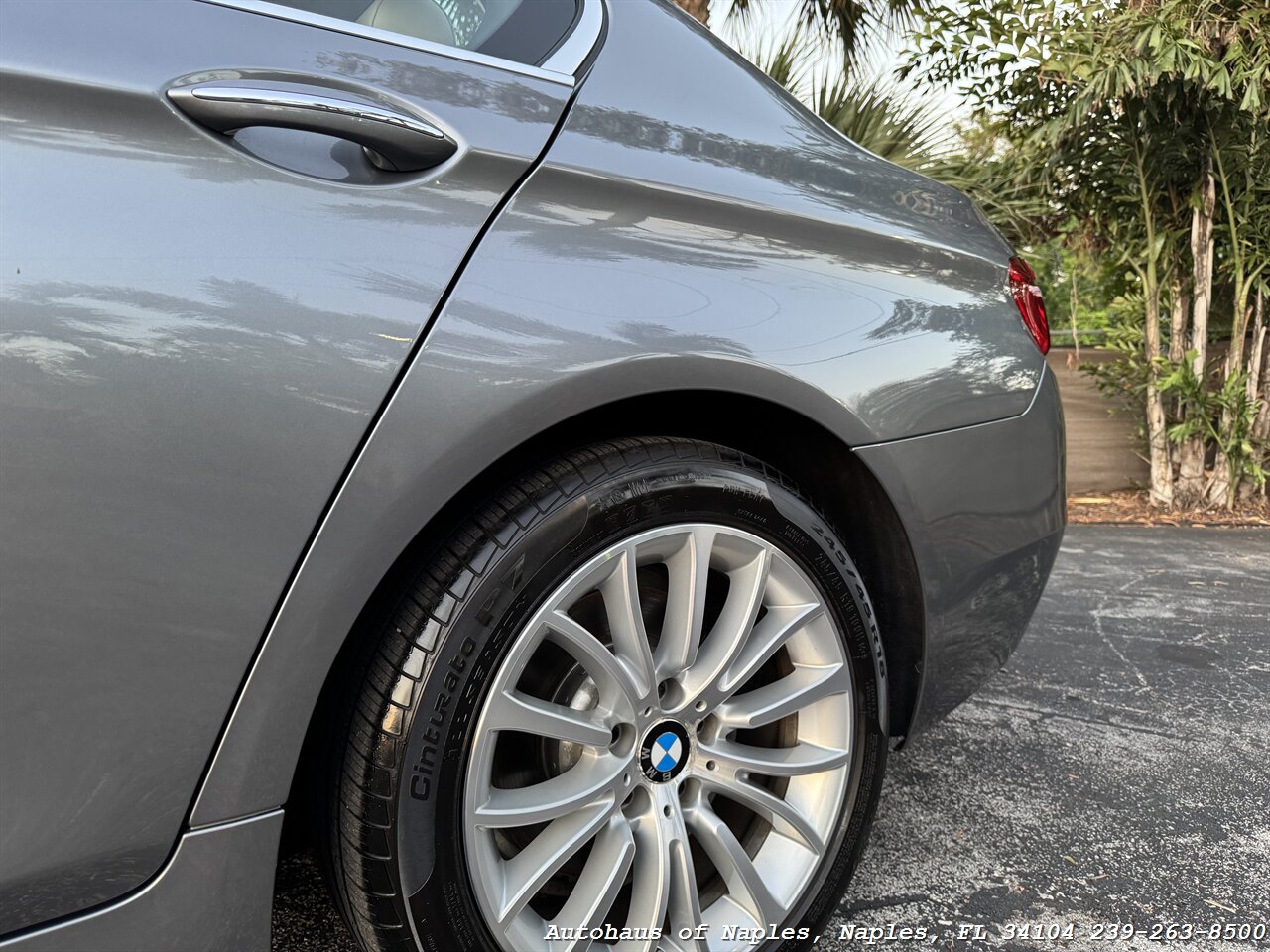 2014 BMW 5 Series 528i xDrive   - Photo 8 - Naples, FL 34104