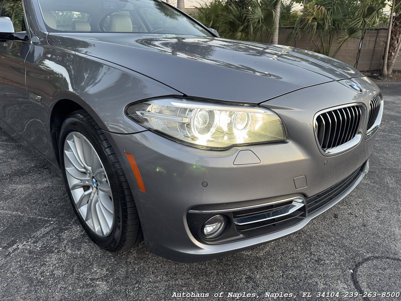 2014 BMW 5 Series 528i xDrive   - Photo 3 - Naples, FL 34104