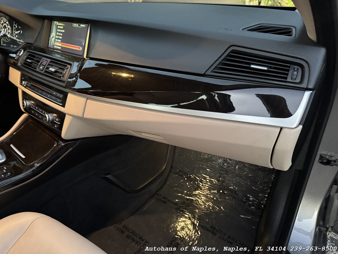 2014 BMW 5 Series 528i xDrive   - Photo 69 - Naples, FL 34104