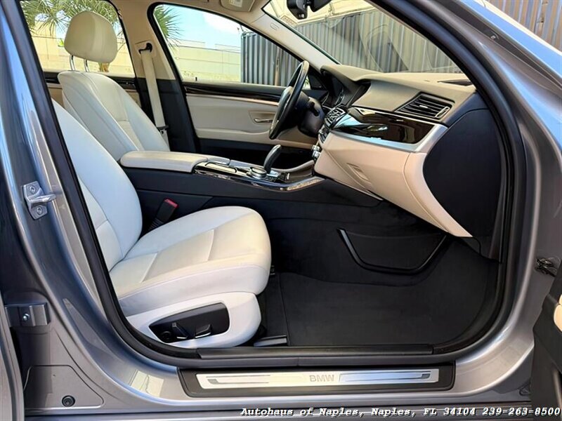 2014 BMW 528i xDrive   - Photo 31 - Naples, FL 34104