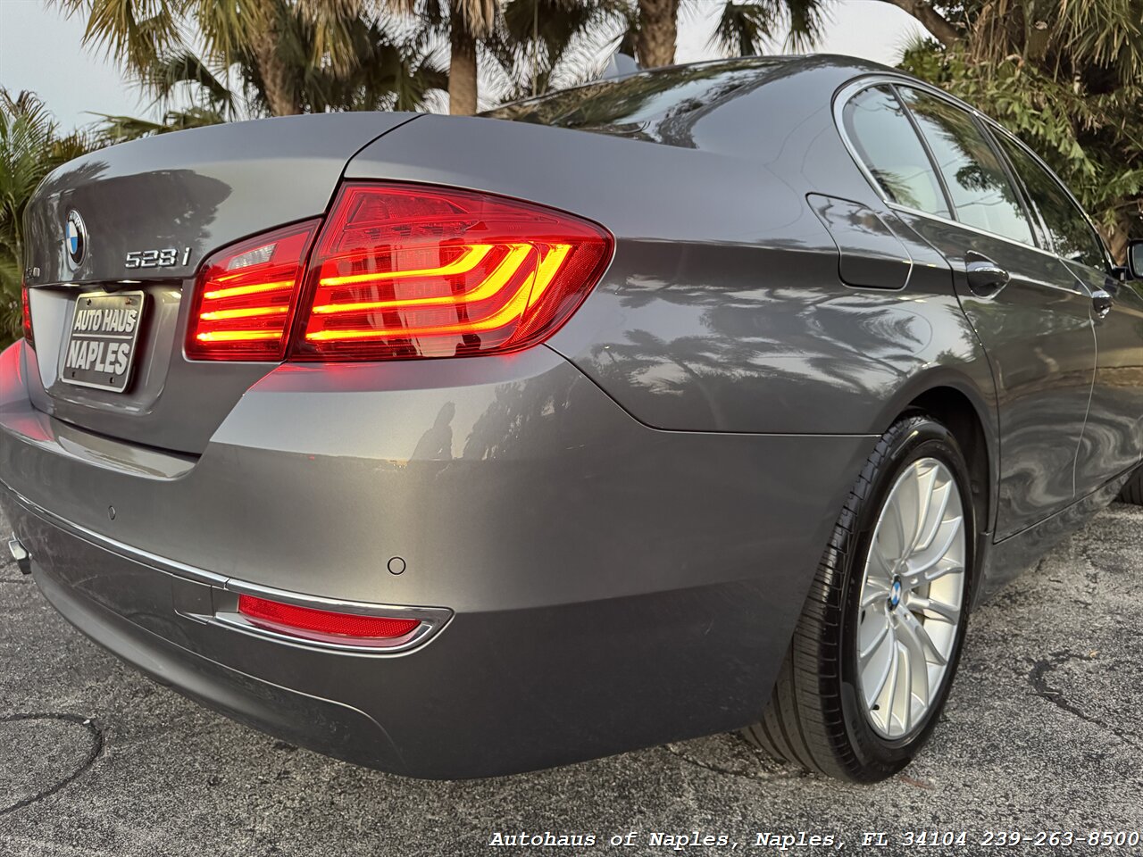 2014 BMW 5 Series 528i xDrive   - Photo 27 - Naples, FL 34104