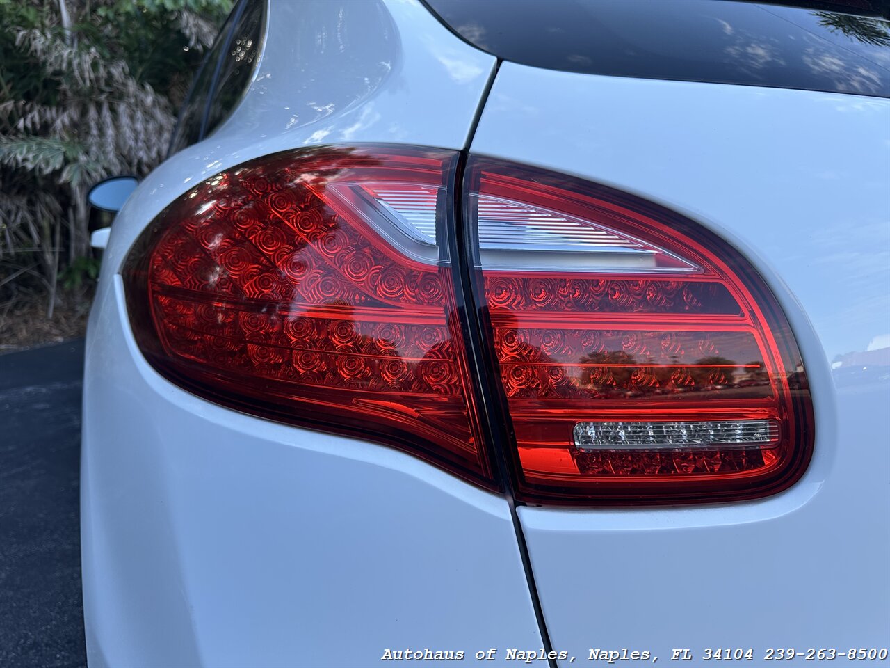 2014 Porsche Cayenne   - Photo 14 - Naples, FL 34104