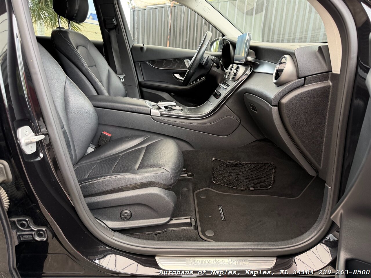 2016 Mercedes-Benz GLC GLC 300 4MATIC - Photo 31 - Naples, FL 34104