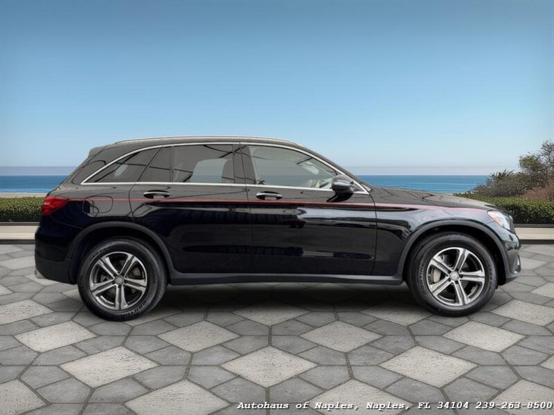 2016 Mercedes-Benz GLC GLC 300 4MATIC   - Photo 9 - Naples, FL 34104
