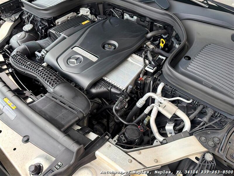 2016 Mercedes-Benz GLC GLC 300 4MATIC   - Photo 16 - Naples, FL 34104