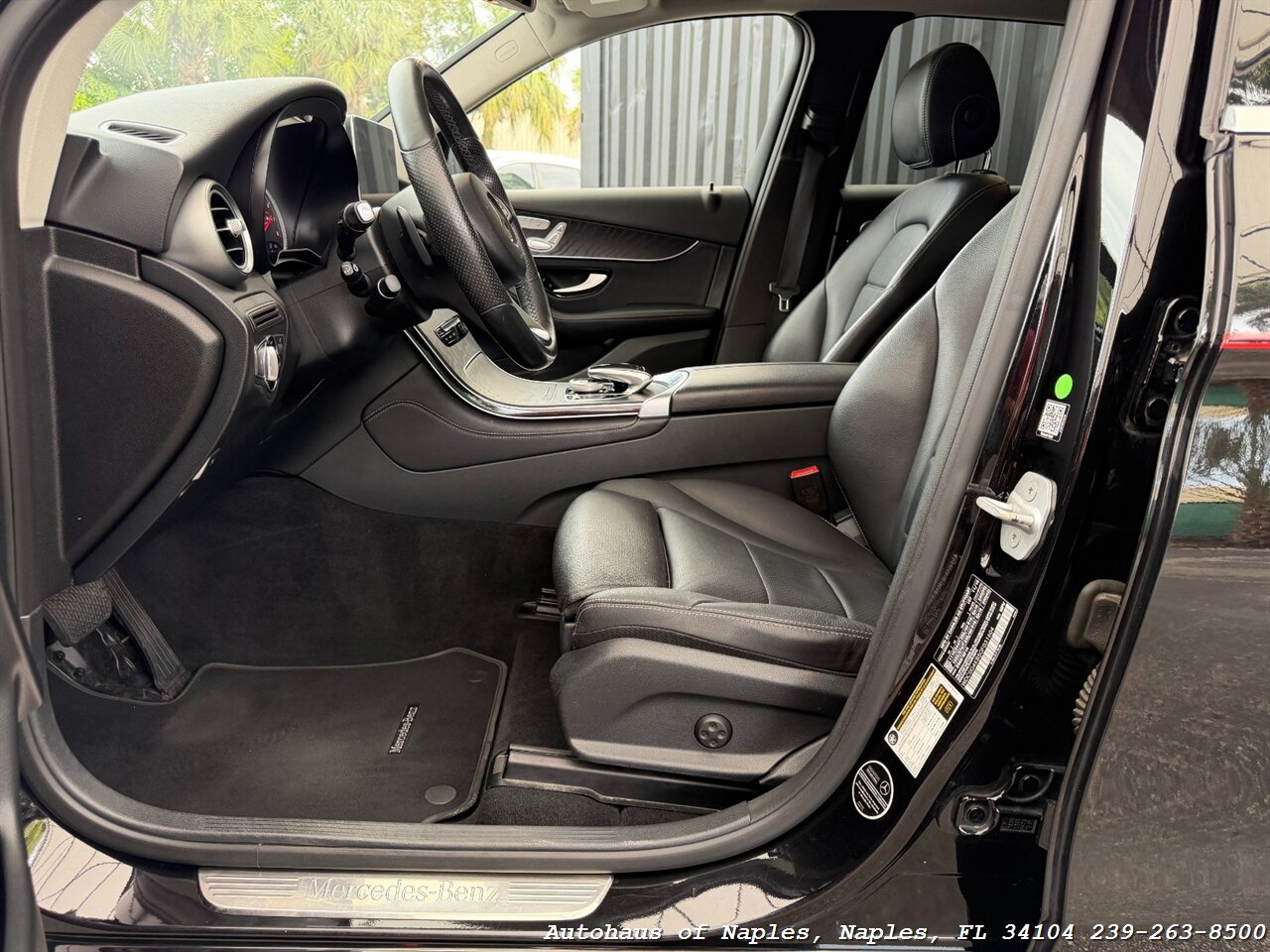 2016 Mercedes-Benz GLC GLC 300 4MATIC - Photo 18 - Naples, FL 34104