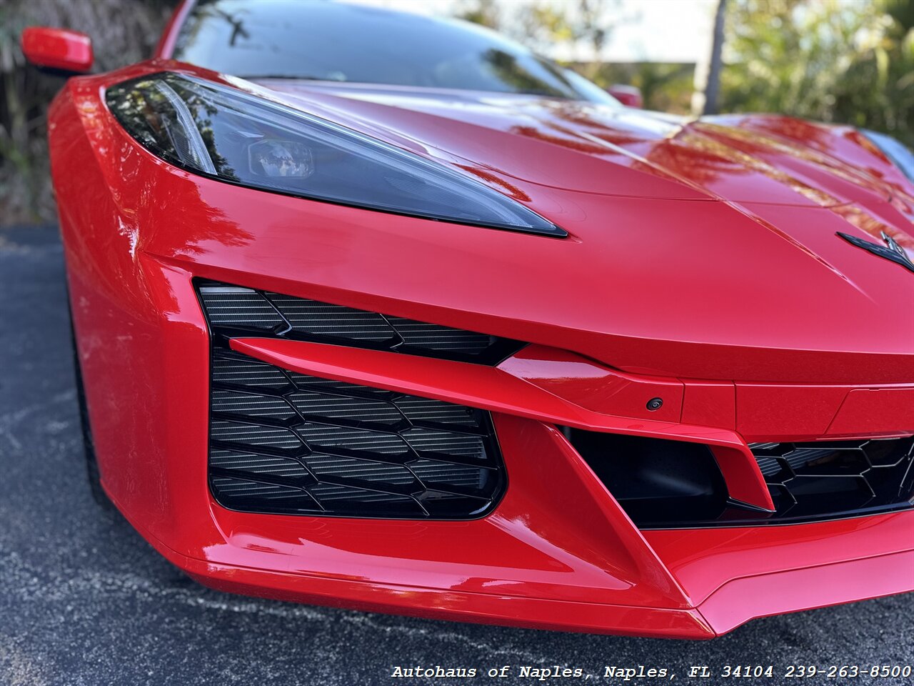 2024 Chevrolet Corvette Z06   - Photo 7 - Naples, FL 34104