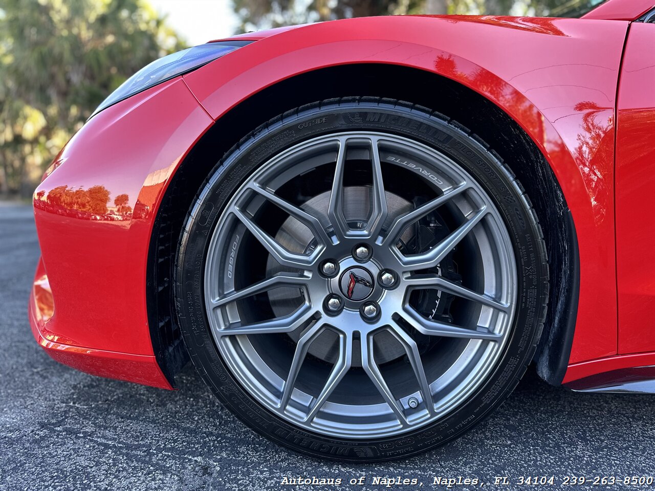 2024 Chevrolet Corvette Z06   - Photo 11 - Naples, FL 34104