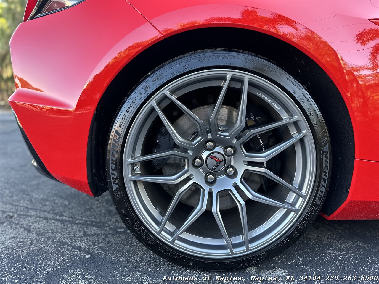 2024 Chevrolet Corvette Z06   - Photo 24 - Naples, FL 34104