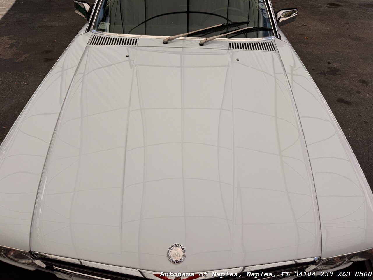 1986 Mercedes-Benz 560-Class 560 SL   - Photo 40 - Naples, FL 34104