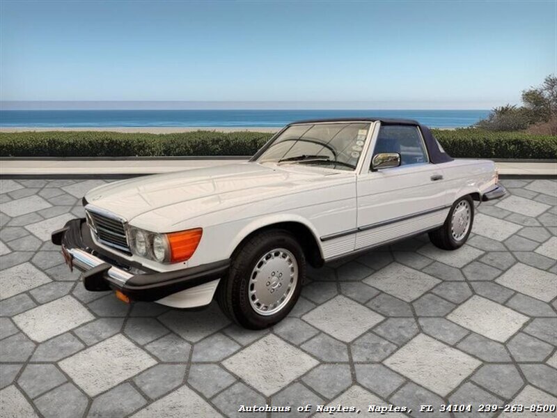 1986 Mercedes-Benz 560-Class 560 SL  