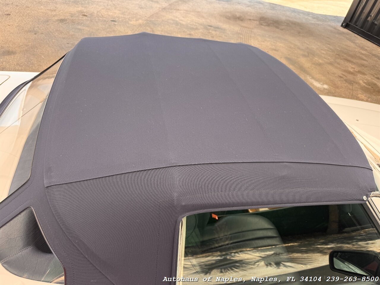 1986 Mercedes-Benz 560-Class 560 SL   - Photo 33 - Naples, FL 34104