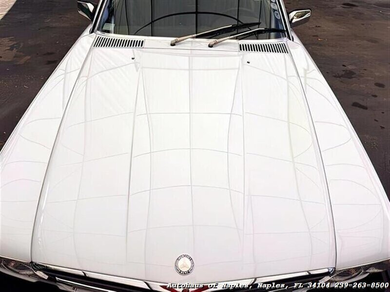 1986 Mercedes-Benz 560-Class 560 SL - Photo 40 - Naples, FL 34104