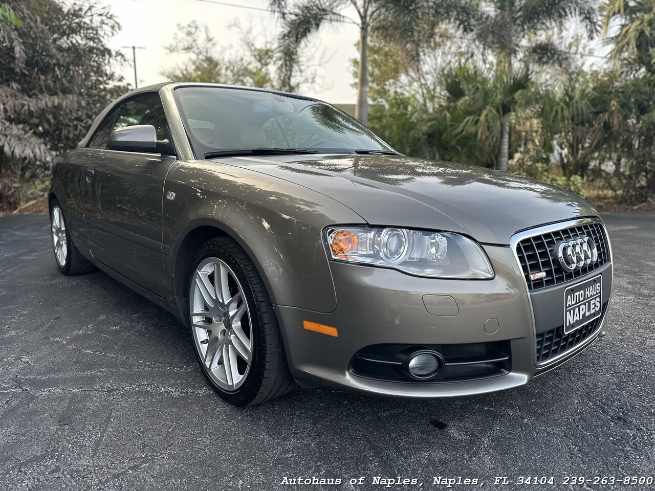 2009 Audi A4 2.0T   - Photo 1 - Naples, FL 34104