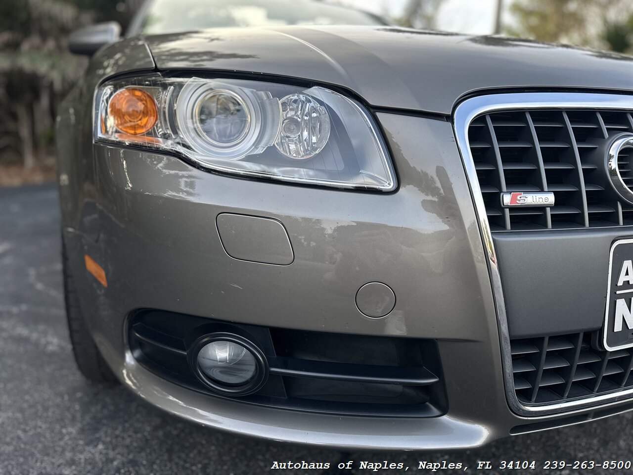 2009 Audi A4 2.0T   - Photo 8 - Naples, FL 34104