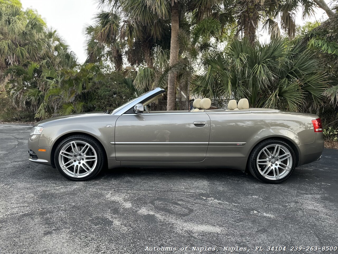 2009 Audi A4 2.0T   - Photo 6 - Naples, FL 34104