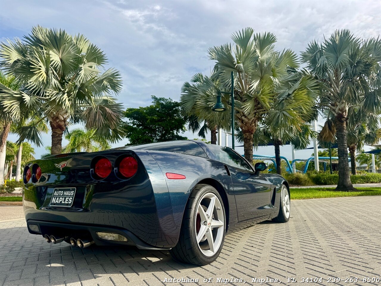 2013 Chevrolet Corvette - Photo 4 - Naples, FL 34104