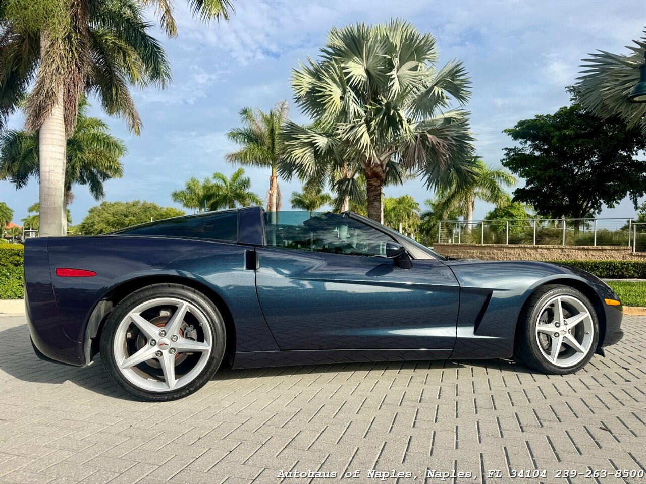 2013 Chevrolet Corvette - Photo 8 - Naples, FL 34104