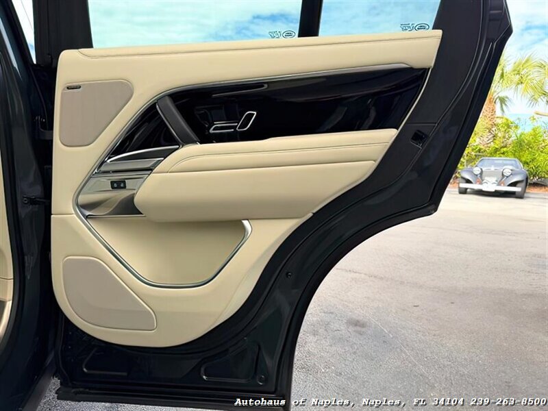 2023 Land Rover Range Rover P400 SE - Photo 36 - Naples, FL 34104