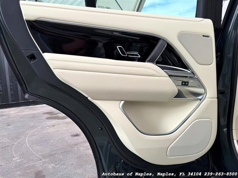 2023 Land Rover Range Rover P400 SE - Photo 31 - Naples, FL 34104